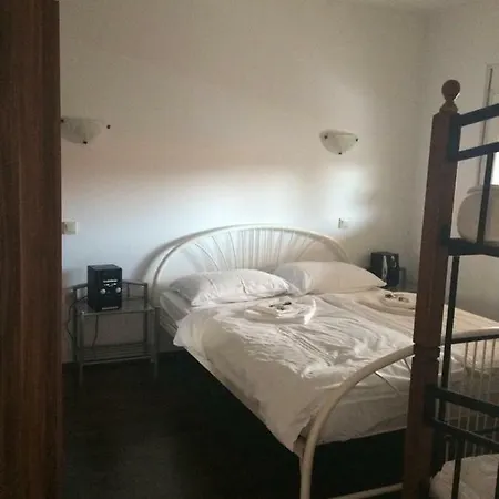Apartmani Livk Debeljak Exterior photo