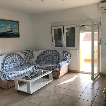 Apartmani Livk Debeljak Exterior photo