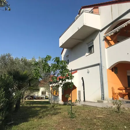 Apartmani Livk Debeljak Exterior photo